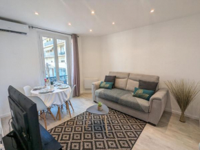 2 rooms Cannes City Center Rated Parking option